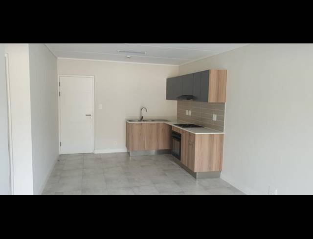 1 BEDROOM PROPERTY TO RENT IN GREENBAY ECO ESTATE